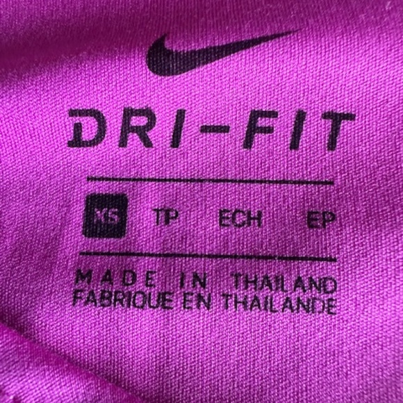 Nike women's Dry Fit XS cropped tank top pink n black. NWOT - Picture 10 of 11